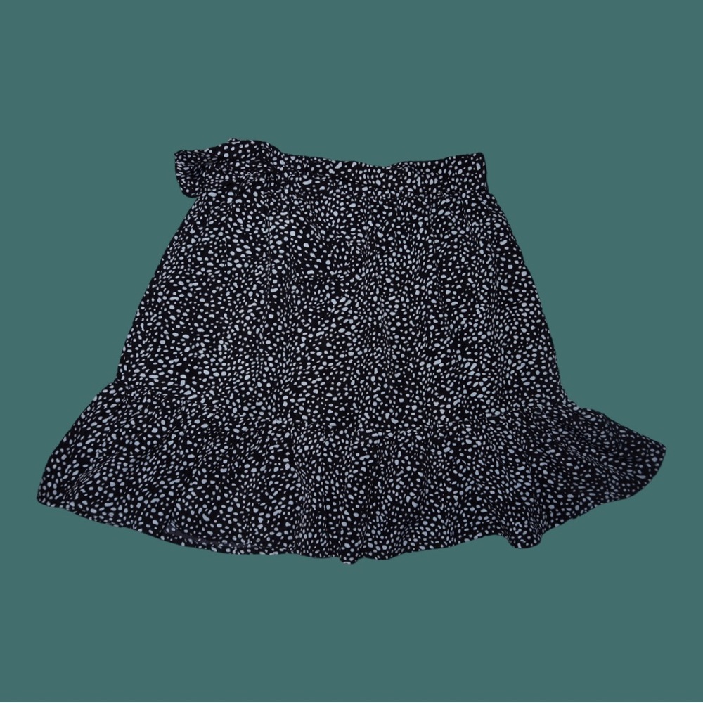SHEIN Allover Print Black Skirt